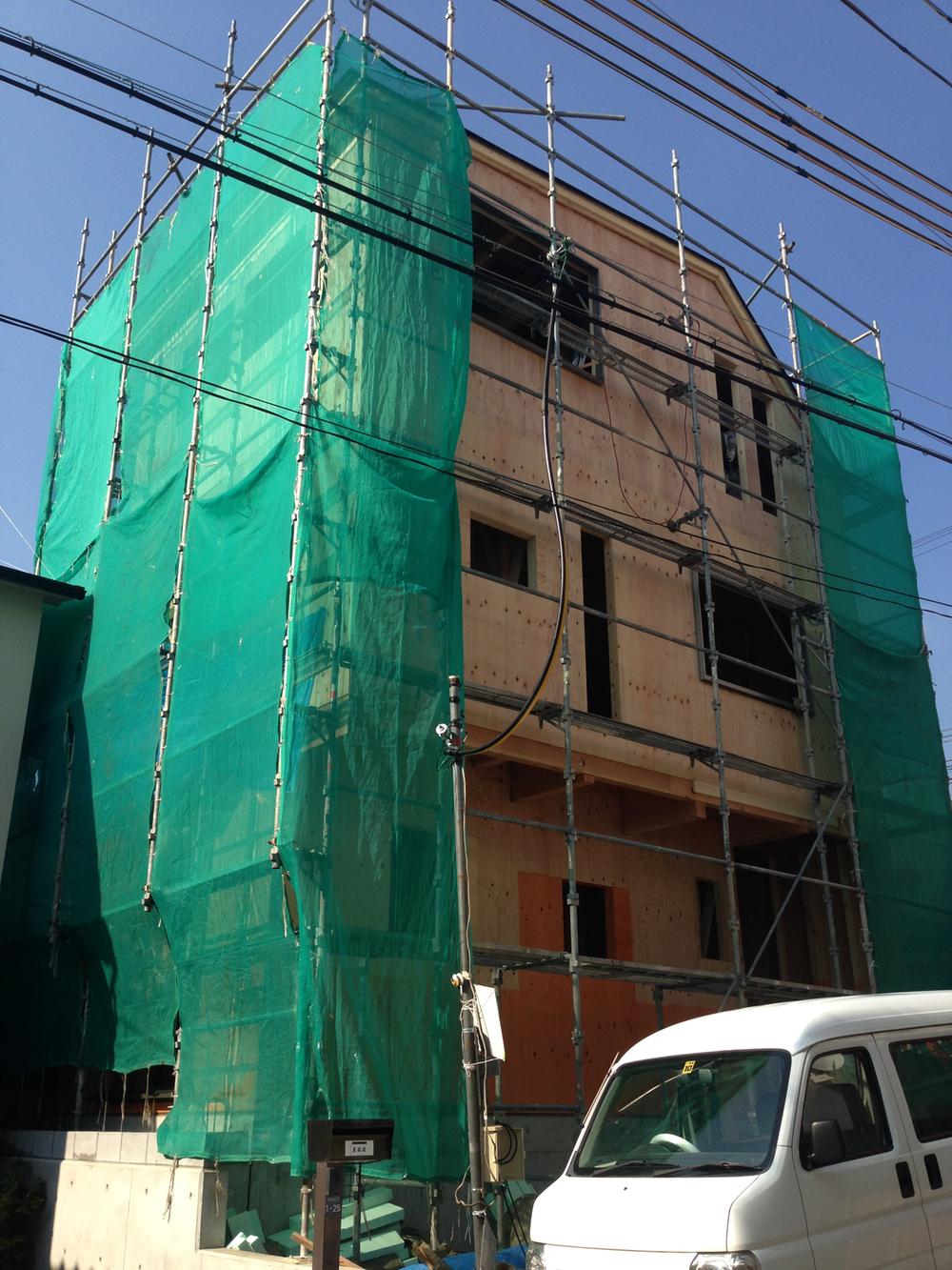 Local appearance photo. Local (2 0113 December) shooting