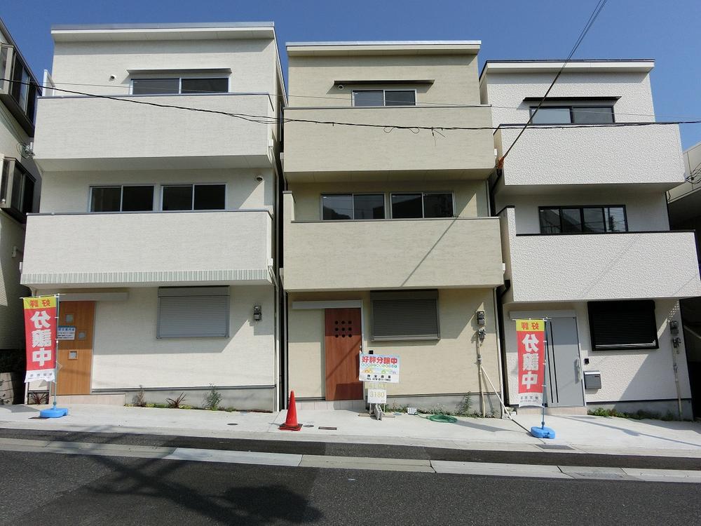 Local appearance photo. Local (September 2013) shooting is a positive per ventilation good! Guests preview the same day! 