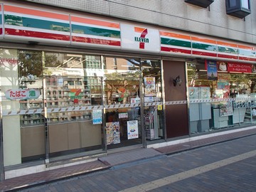 Convenience store. Seven-Eleven Kobe Kotonoo-cho 5-chome up (convenience store) 157m