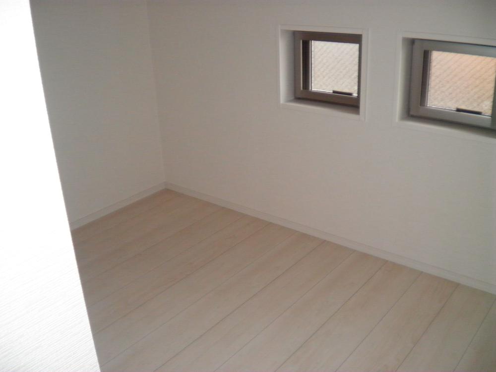 Other. Indoor (12 May 2013) Shooting Storeroom