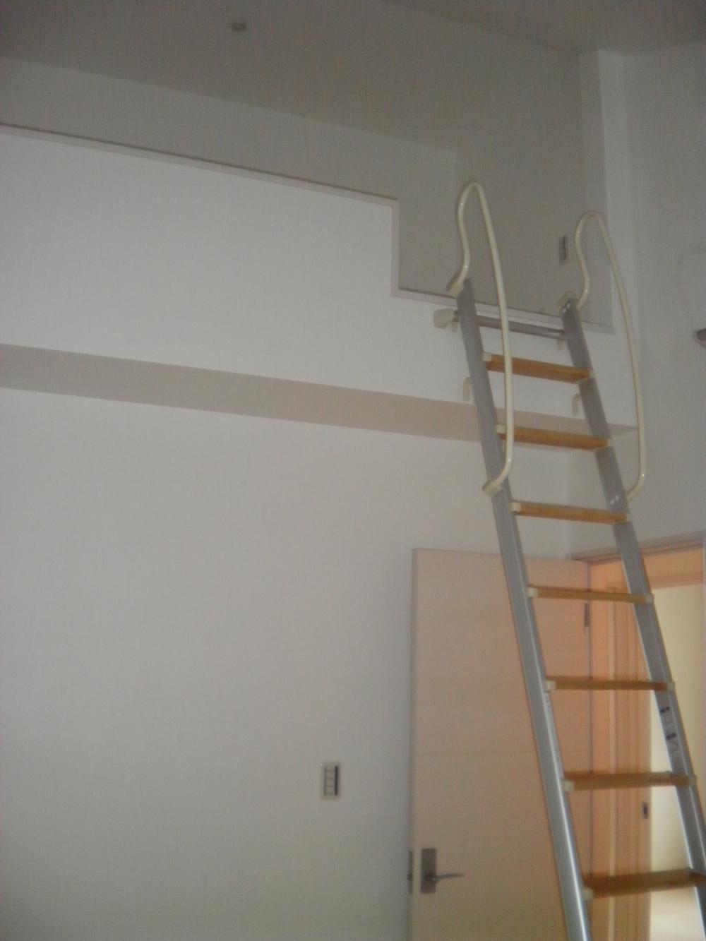 Other. Indoor (12 May 2013) Shooting Western-style loft