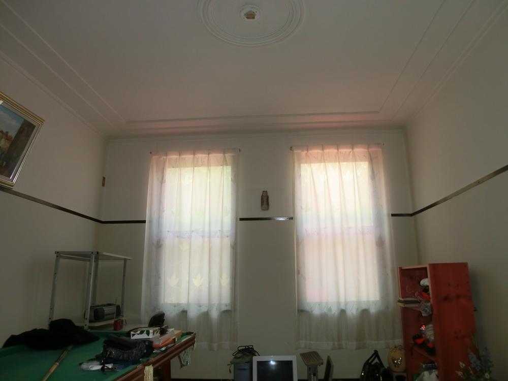 Non-living room. 1 Kaiyoshitsu 9 Pledge