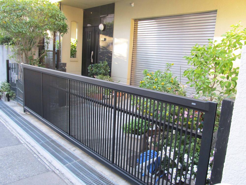 Other local. Local (11 May 2013) Shooting