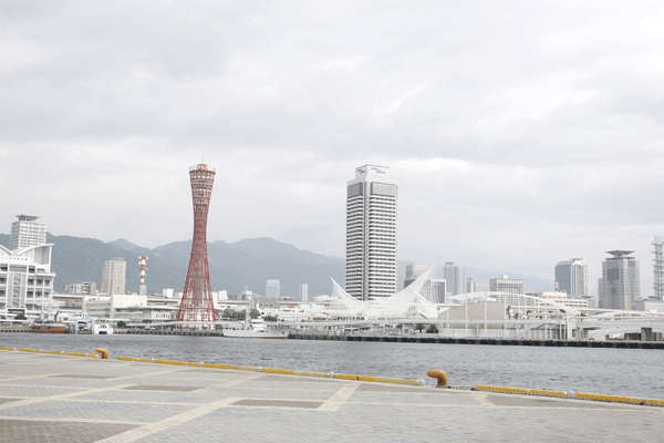 Surrounding environment. Meriken Park (a 9-minute walk ・ About 710m)