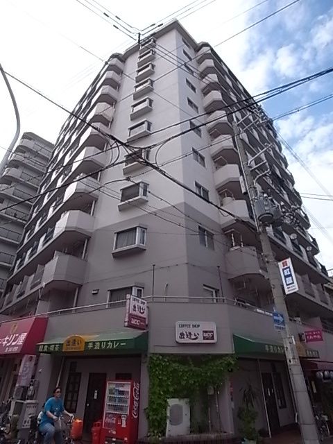 Building appearance. appearance