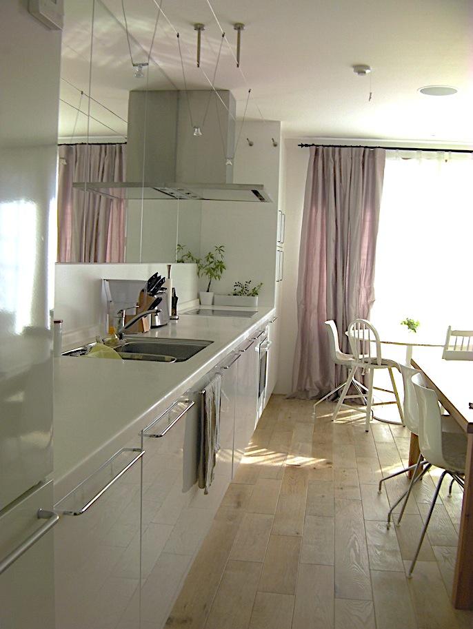 Kitchen. Indoor (12 May 2013) Shooting