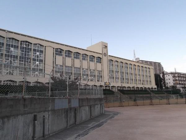 Junior high school. Nunobiki 1250m until junior high school (junior high school)