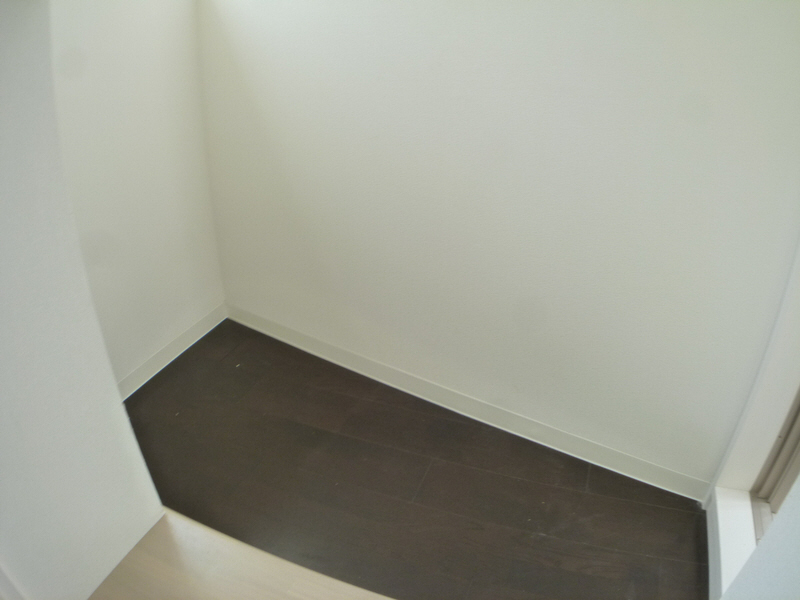 Receipt. Please gone in various stuffed in closet