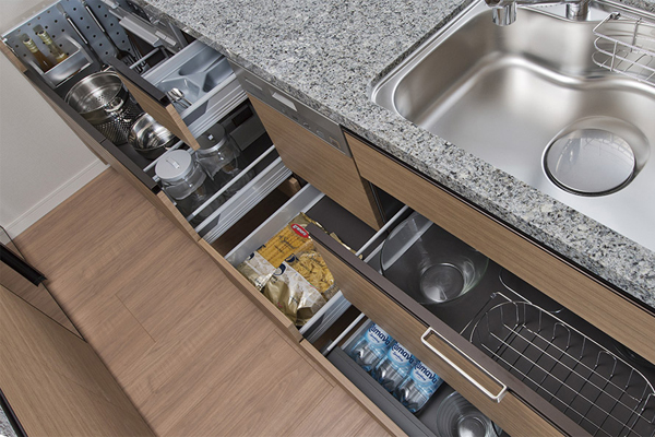 Kitchen.  [Slide storage & soft-close] Since sliding, Also a thing you put in the back is a soft-close type that close to quiet easily taken out (same specifications)