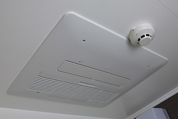 Bathing-wash room.  [Bathroom heating ventilation dryer (with mist sauna function)] Also help to mold prevention of drying or bathroom at night and laundry on a rainy day, Standard equipped with a bathroom heating ventilation dryer. You can also enjoy mist sauna with moisture (same specifications)