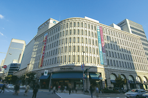 Surrounding environment. Daimaru Kobe store (6-minute walk ・ About 470m)