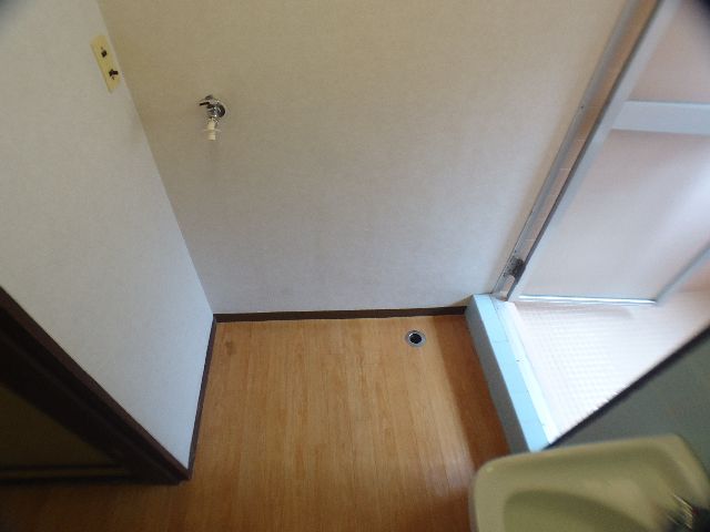 Other Equipment. There is storage room washing machine.