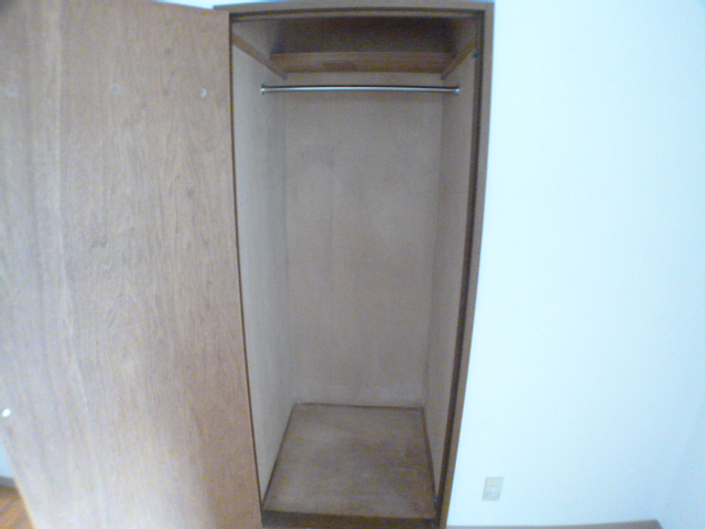 Receipt. Closet with a hanger hook