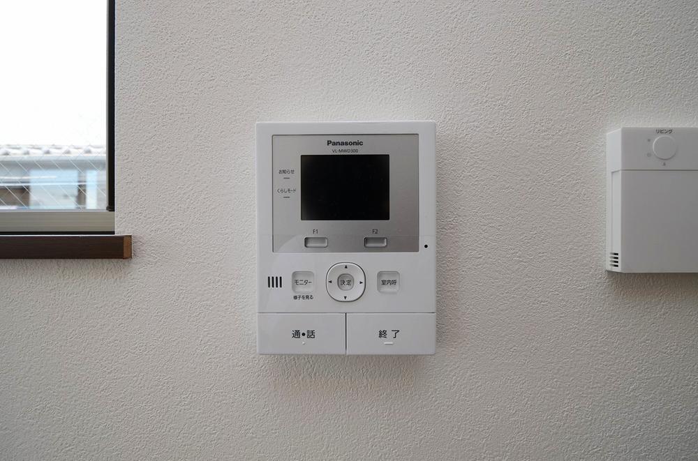 Other introspection. Indoor (September 2013) Shooting