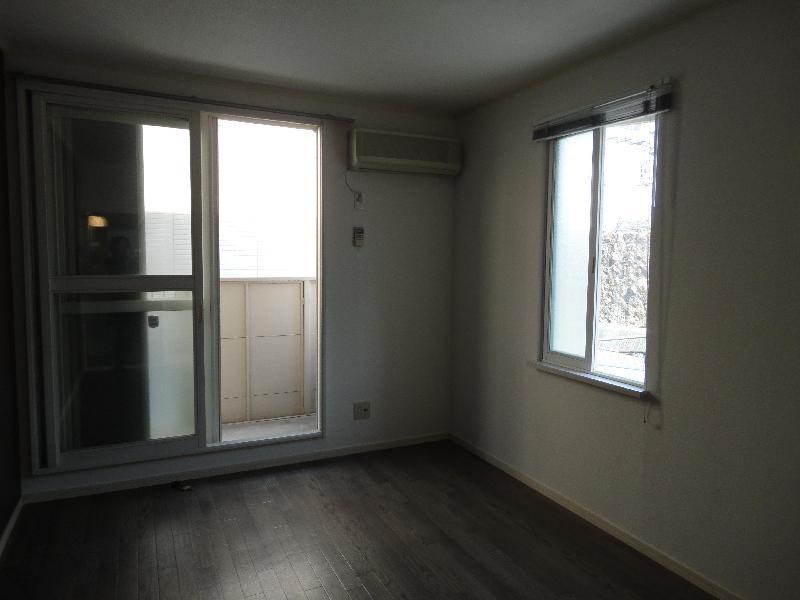 Living and room. Western-style (6 quires)