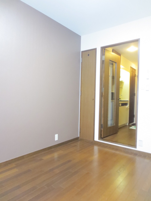 Living and room. Fashionable accent Cross