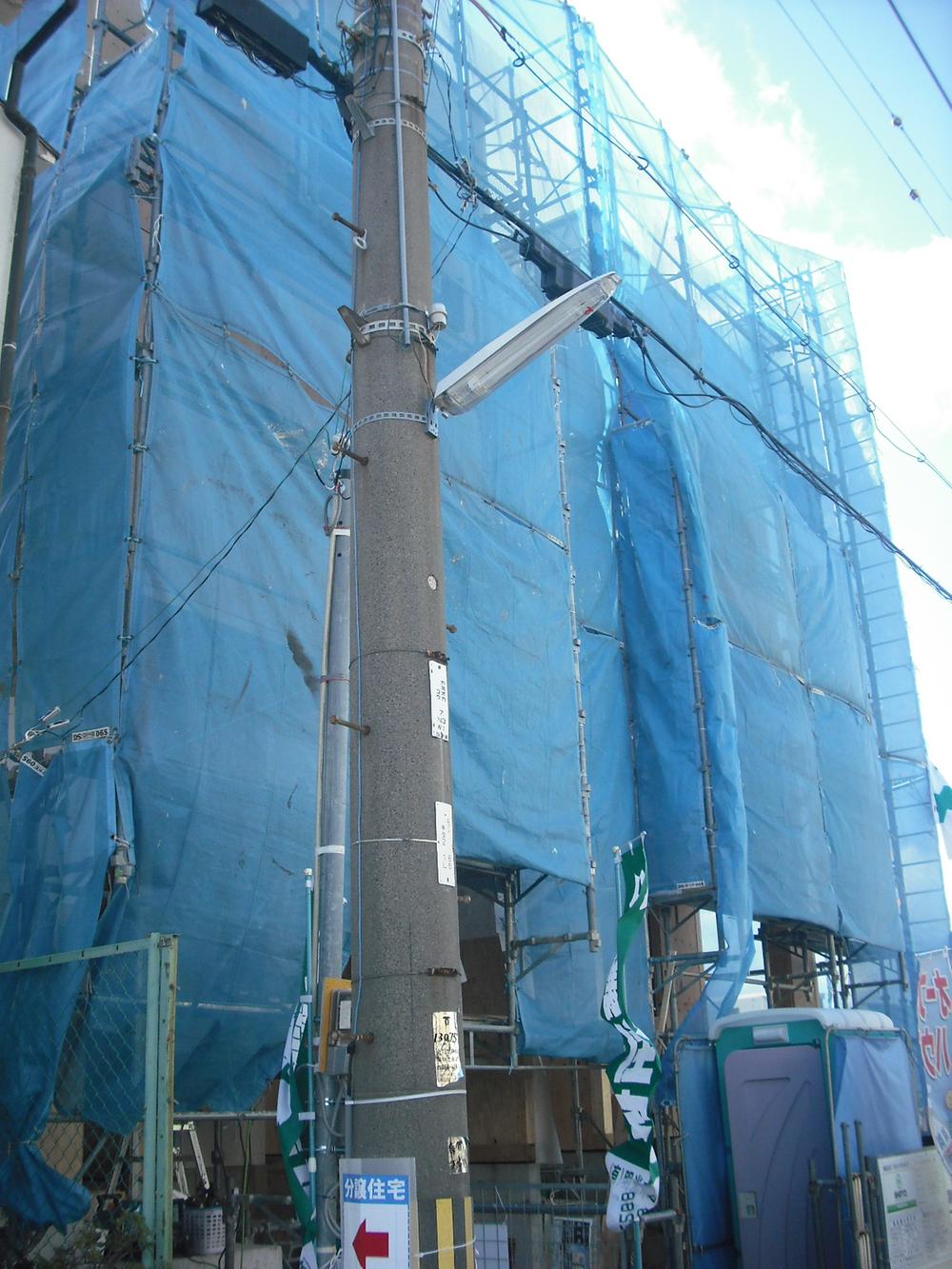 Local appearance photo. Local (11 May 2013) Shooting