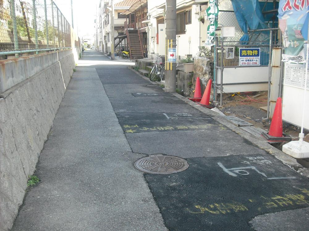 Local appearance photo. Local (10 May 2013) Shooting