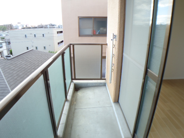 Balcony. Spacious balcony