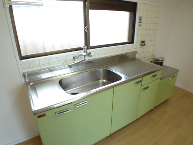 Kitchen. Gas stove installation Allowed