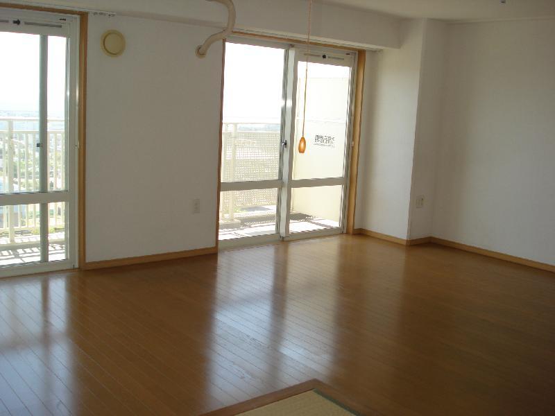 Living and room. LDK.