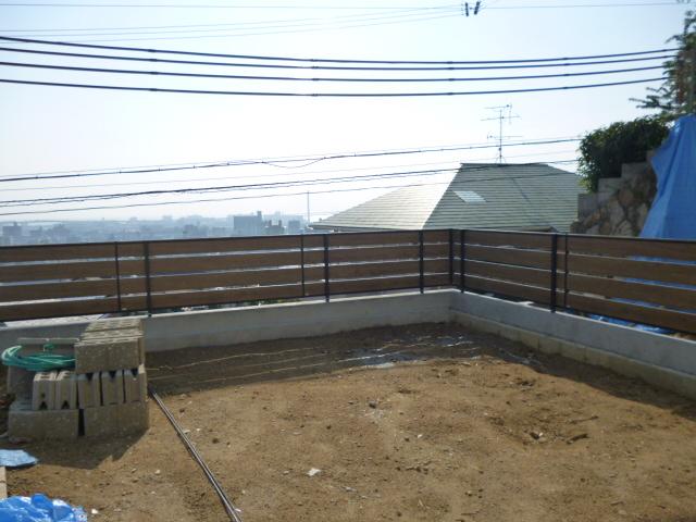 Garden. There is a garden on the south side.