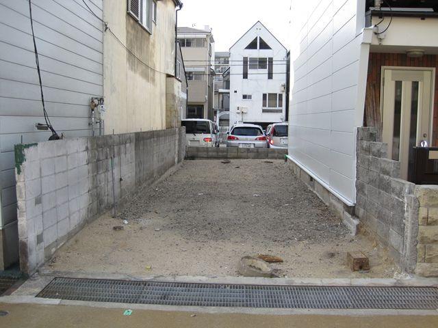 Local appearance photo. 2014 March scheduled for completion