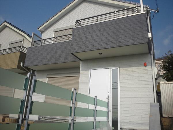 Local appearance photo. Power board used for the outer wall! It is a profound appearance!