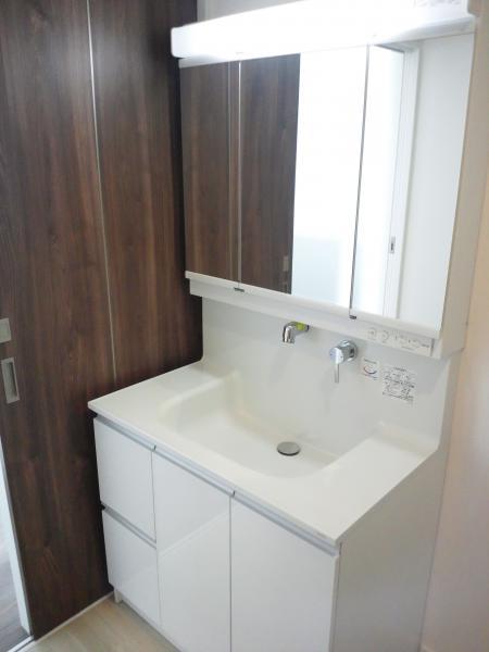 Wash basin, toilet. Latest, Multi-functional vanity!