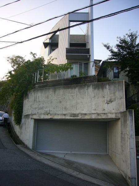 Local photos, including front road. Appearance Photo 2