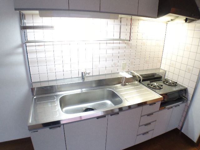 Kitchen. Your favorite stove can be installed