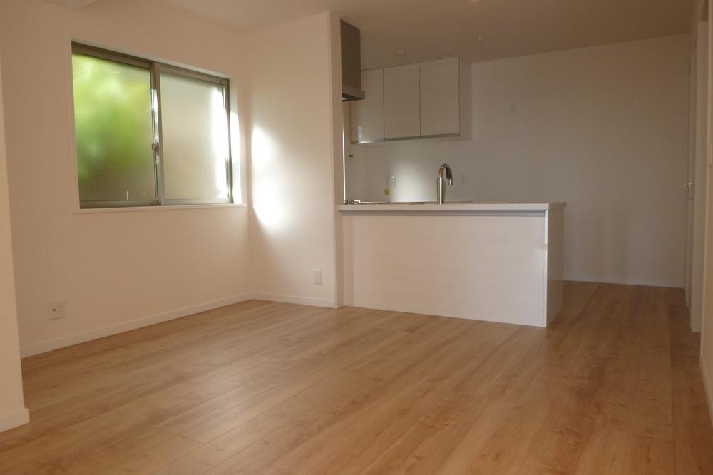 Living.  ■ LDK is about 23.2 Pledge