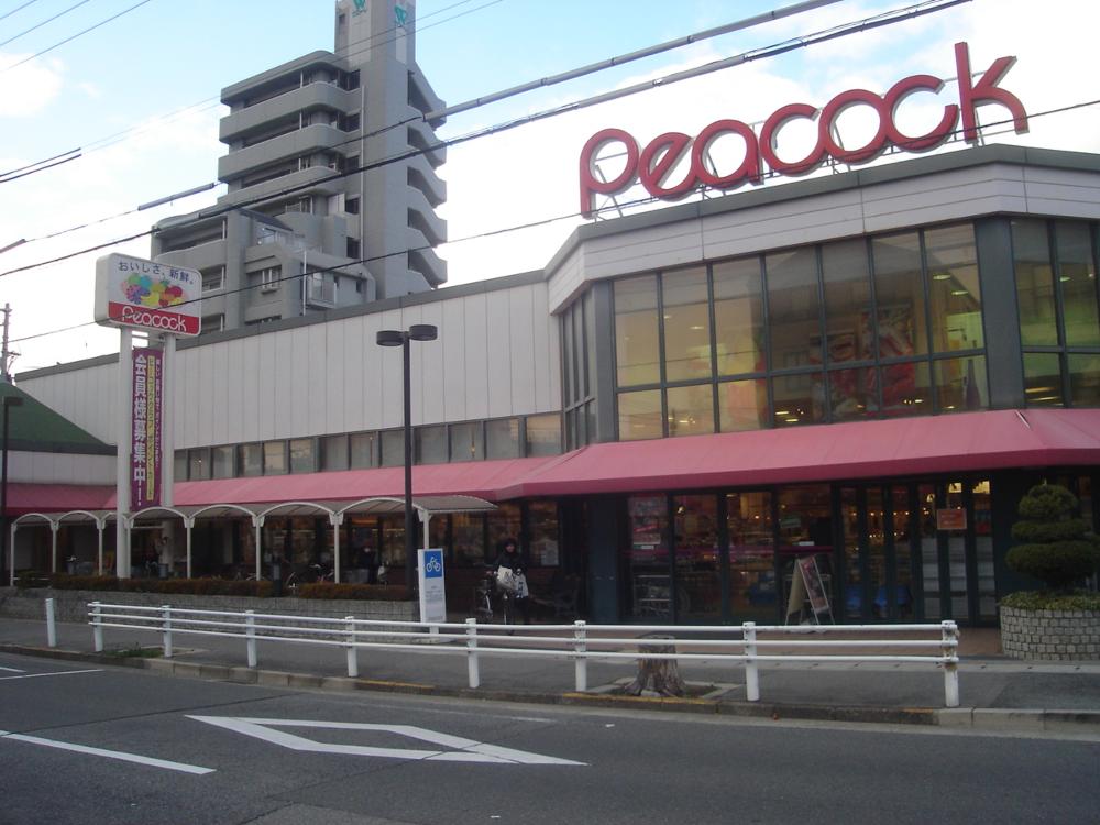 Supermarket. Daimarupikokku Konan store up to (super) 718m