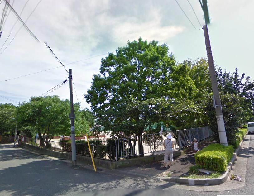 park. 105m to the park (park)