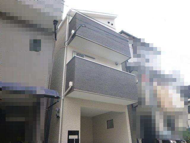 Local appearance photo.  ■ Local is the completed