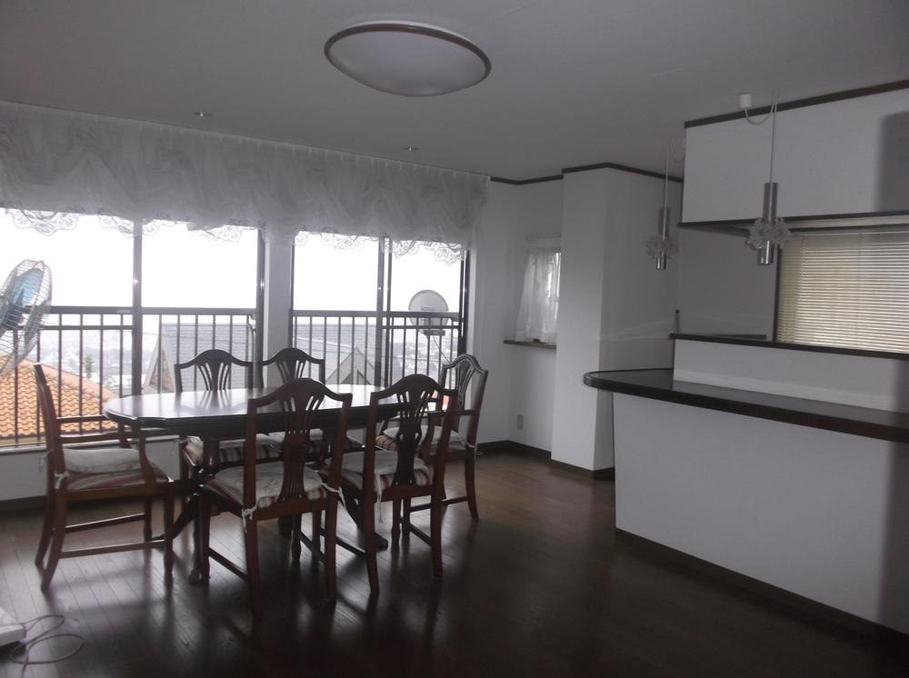 Living. Indoor (11 May 2013) Shooting