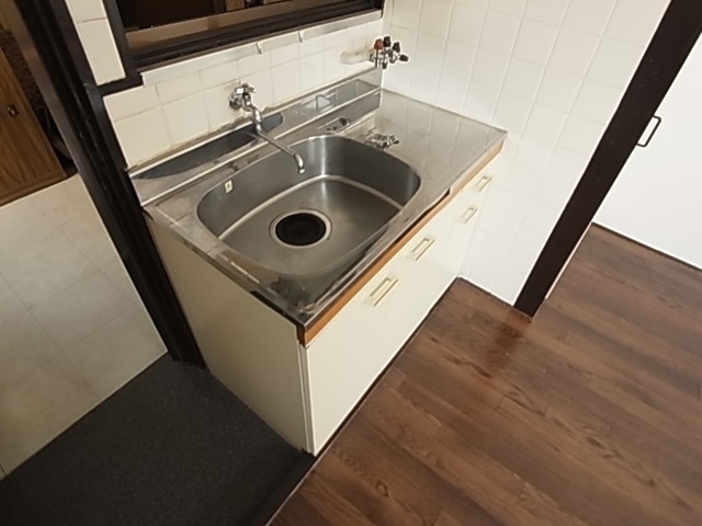 Kitchen. Gas stove installation type of kitchen