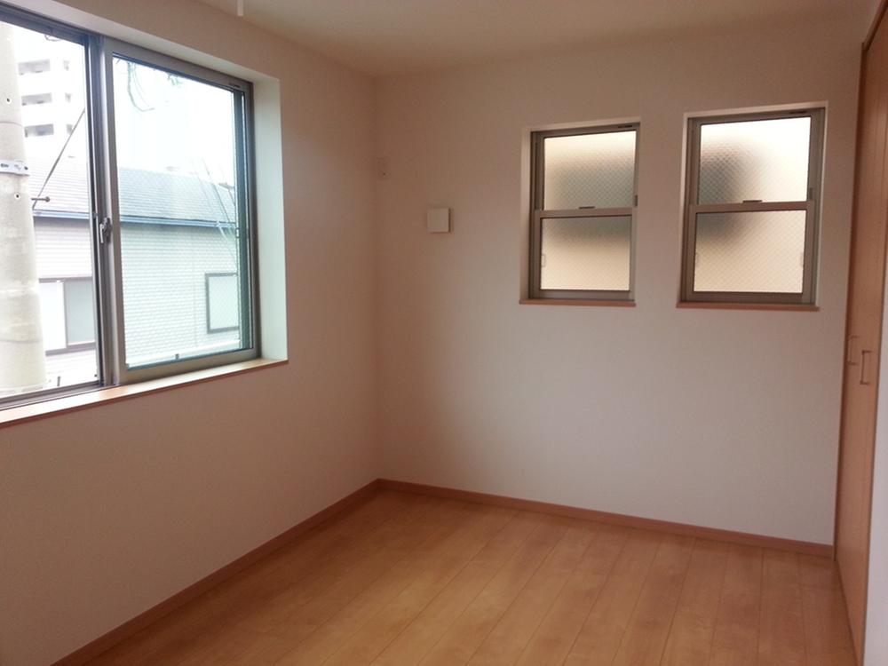 Other. The third floor Western-style south.