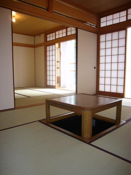 Non-living room. Japanese-style photo 1