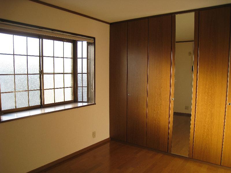 Other room space. 3 Kaiyoshitsu