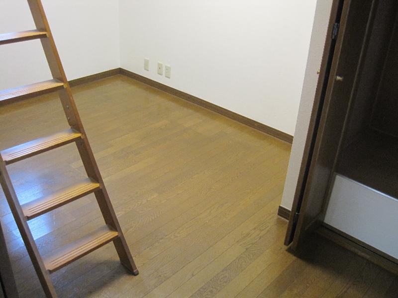 Other room space. 2F Western-style