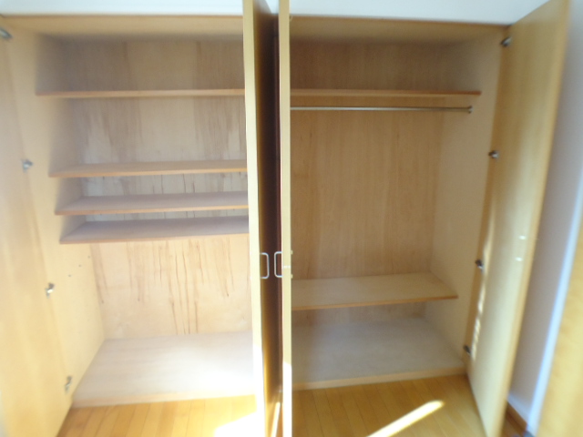 Other room space. Equipped each room storage