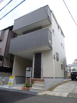 Local appearance photo. Local Photos (1) (2013 December 7, 2009)