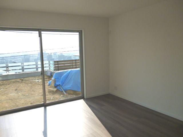 Living. It is very bright living room facing south. 