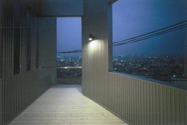 View photos from the dwelling unit. View from the site (July 2013) Shooting