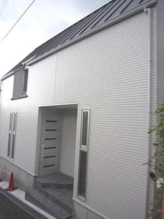 Local appearance photo. Local shooting