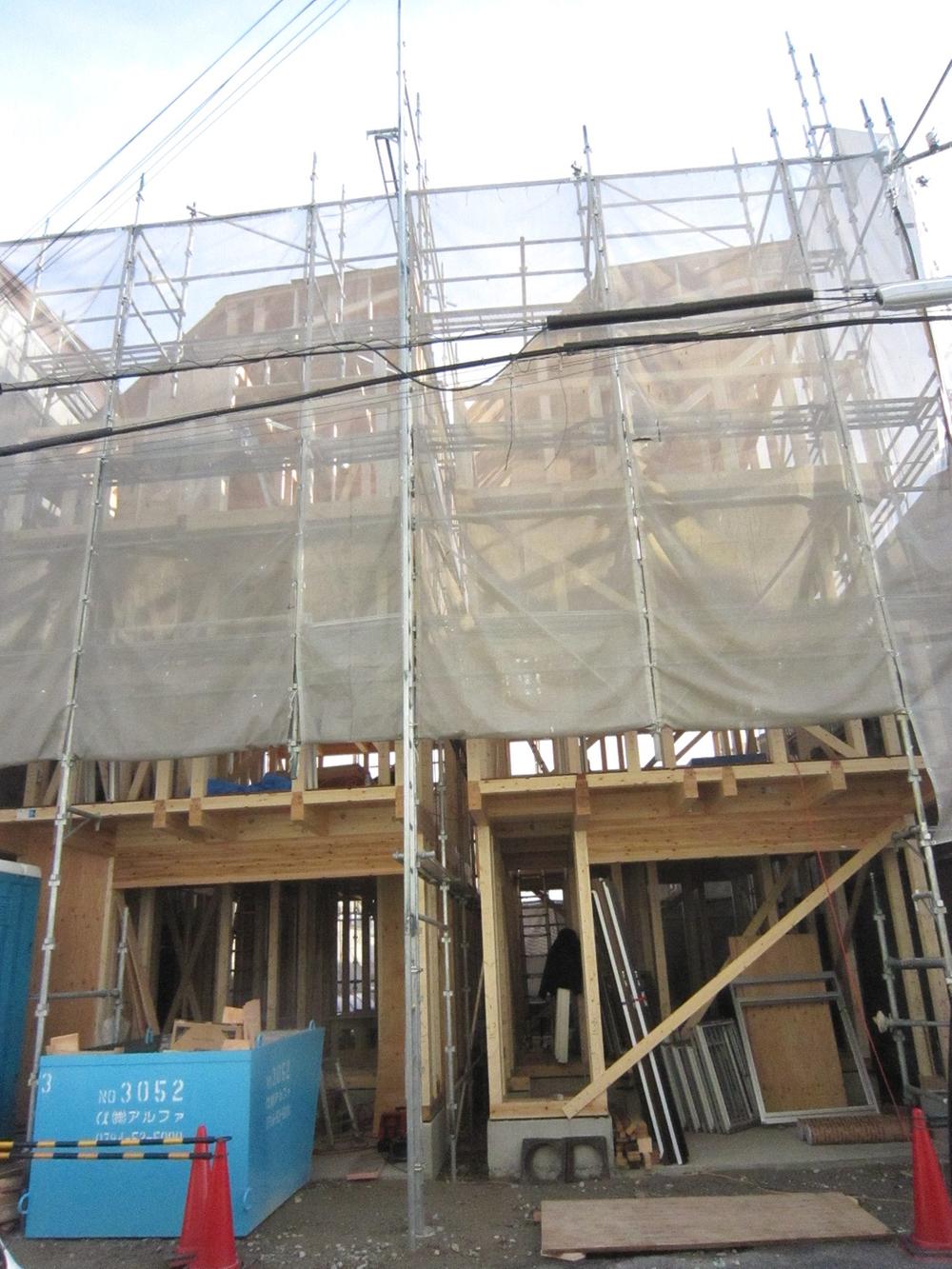 Local appearance photo. Floor heating three places