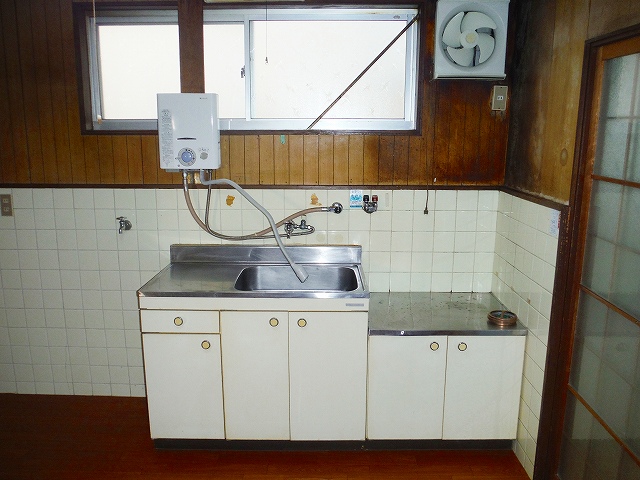 Kitchen. Kitchen