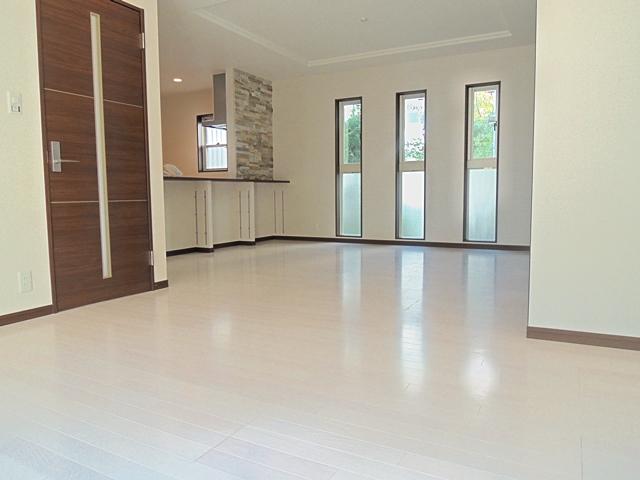 Living. Indoor (11 May 2013) Shooting