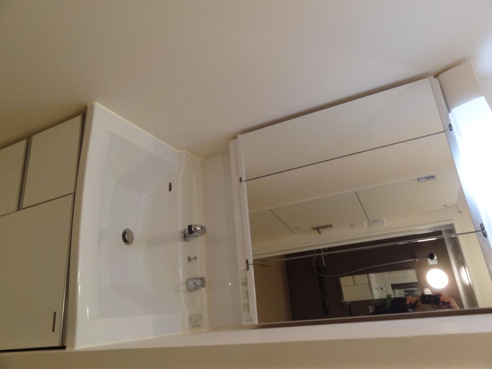 Other local. Local (12 May 2013) Shooting